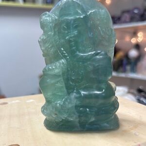 Elegant green fluorite hand-carved Ganesha 4”1/4 x2”1/2